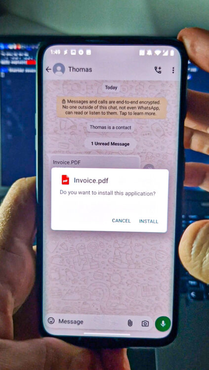 WhatsApp trick: Android malware can impersonate PDF file